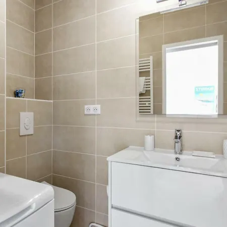 Charming 3 Studio At The Heart Of 50m From The Beach - Welkeys Biarritz